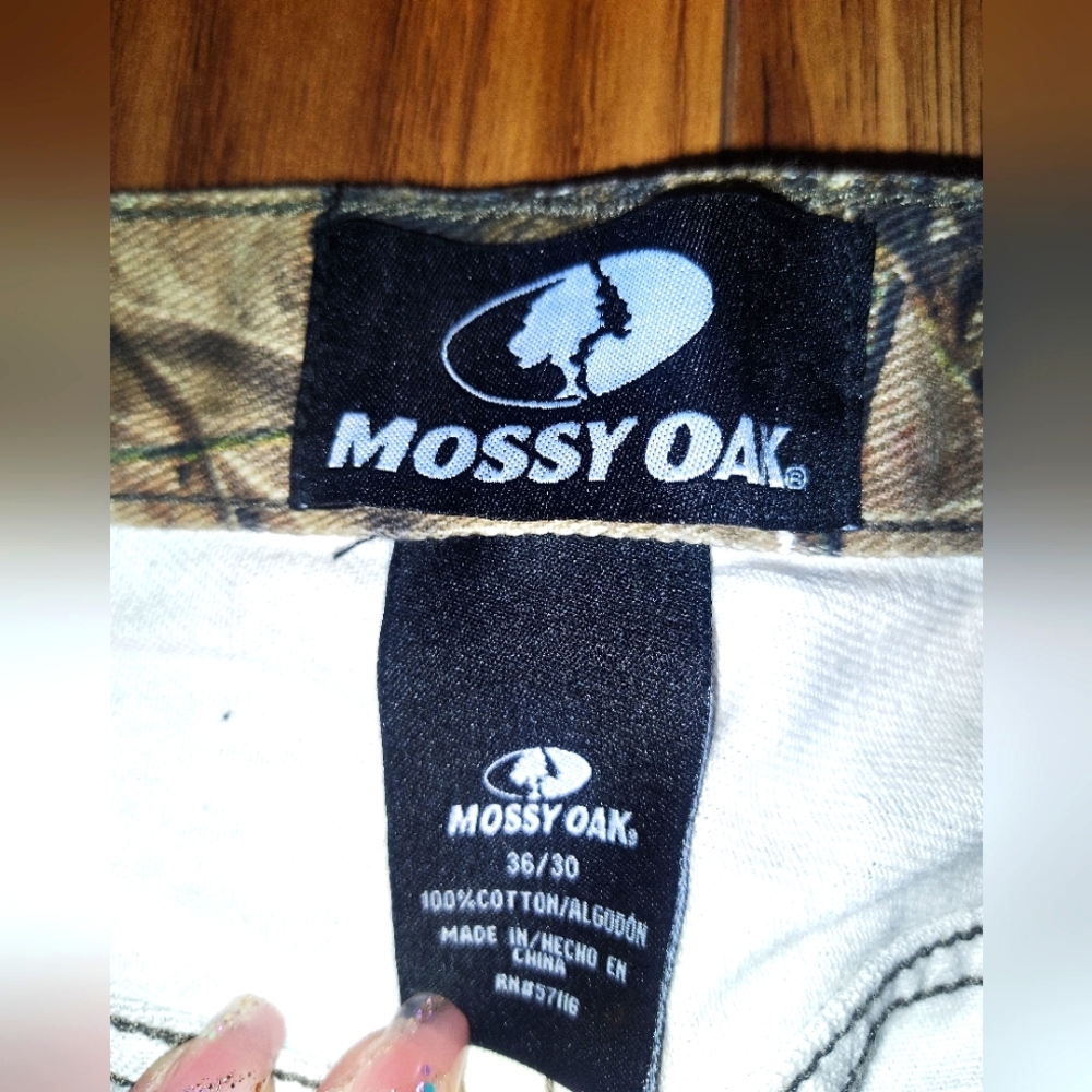 Camouflage Leaf Print Pants Men's Size 36/30 Mossy Oak Like New - Picture 2 of 5